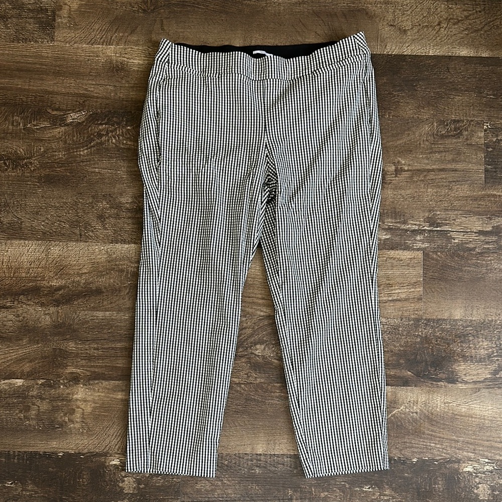 Lane Bryant Black and White Ankle Cropped Pants
